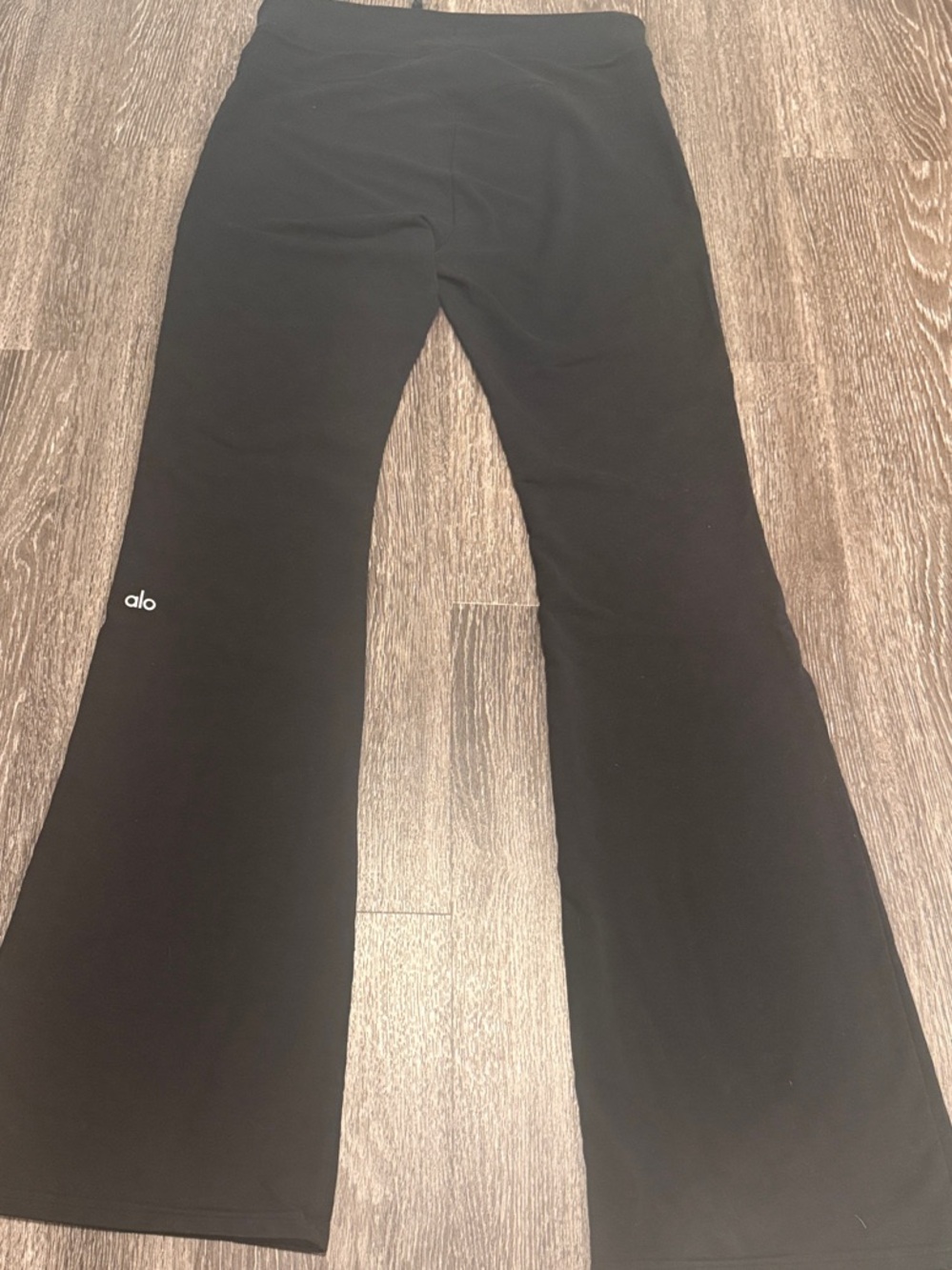 ALO Yoga Sway Bootcut Sweatpants Medium Black - Picture 7 of 12